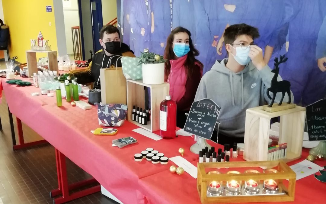 Marché de Noël au sein du Lycée Heinlex